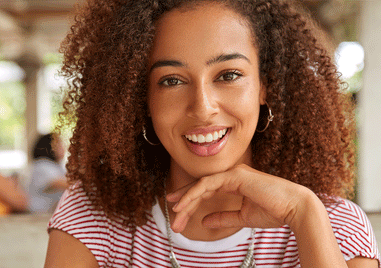 Read more about Matching Jewelry with Different Hairstyles with Shomiz in this article. Preview image of Matching Jewelry with Different Hairstyles with Shomiz